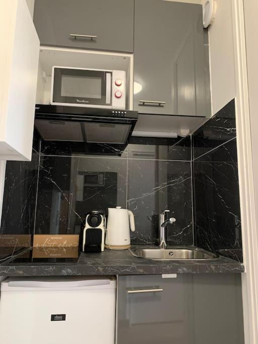 Cosy Studio Balcon Paris Montparnasse Luaran gambar